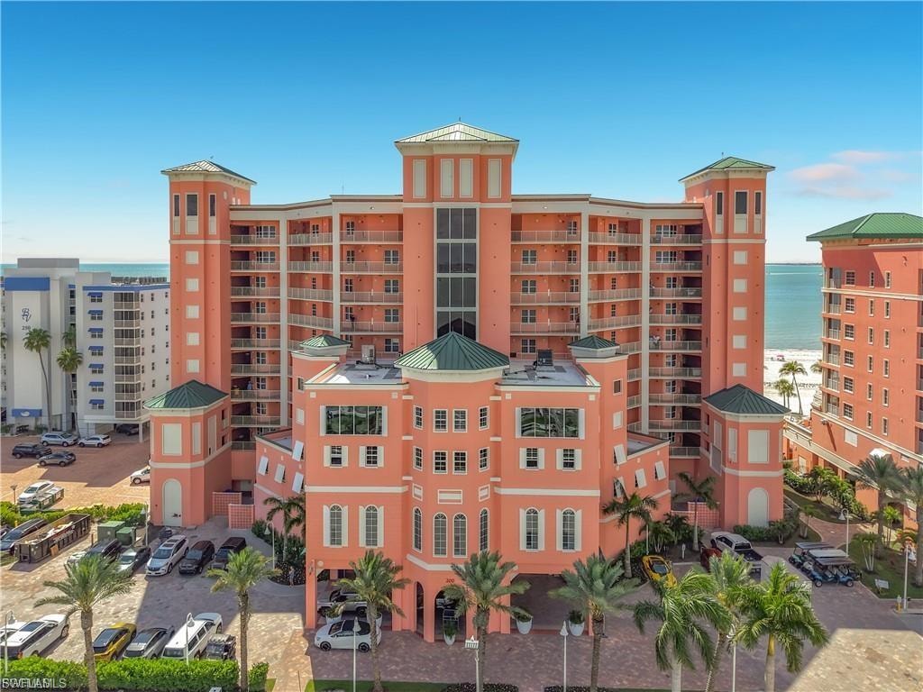 200 Estero BLVD 804 photo 32