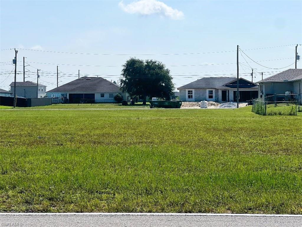 Front of Commercial Vacant Land Property!