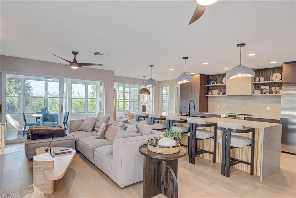 Furnished with NEW modern kitchen, designed and decorated to perfection