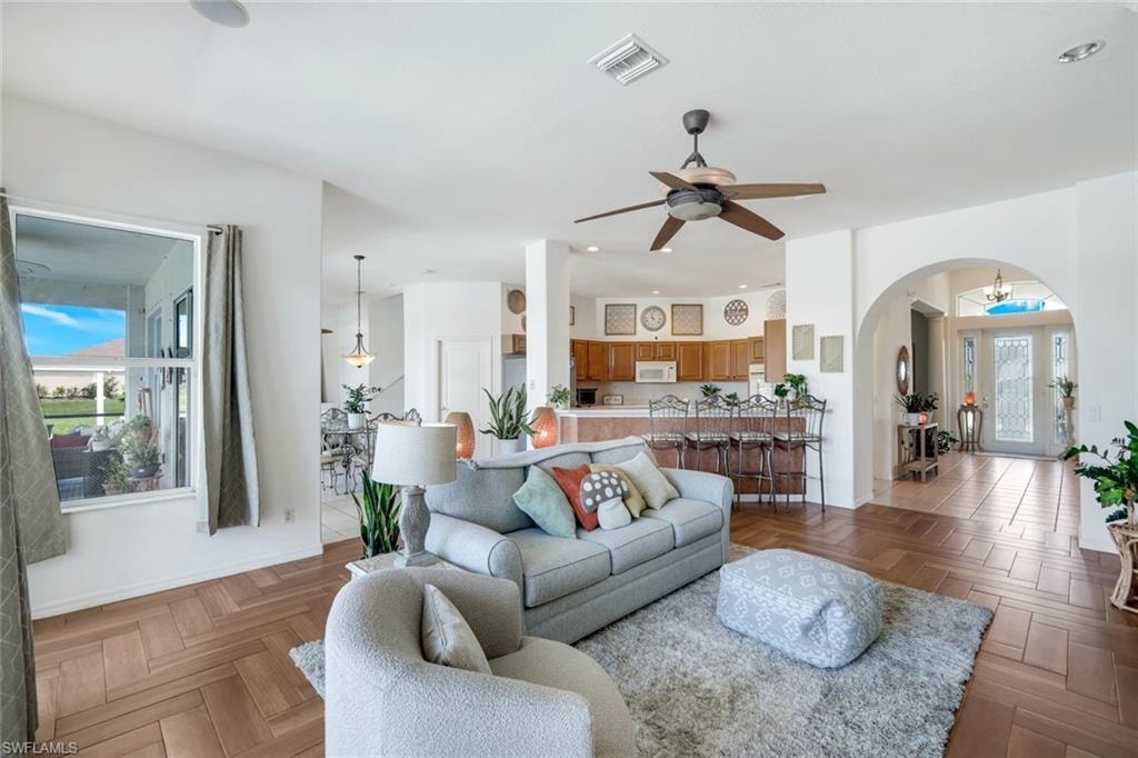 1206 NW 18th TER