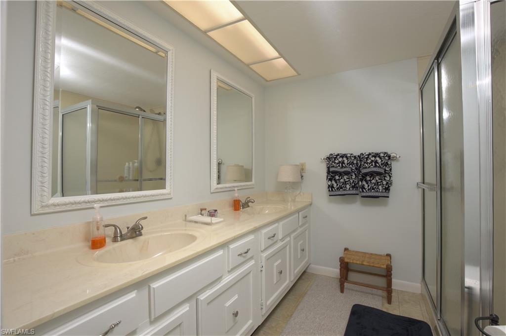 3360 10th ST N 1210 photo 19