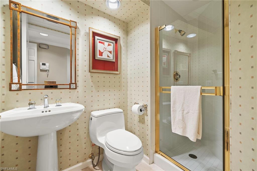 8990 Bay Colony DR 1002 photo 18