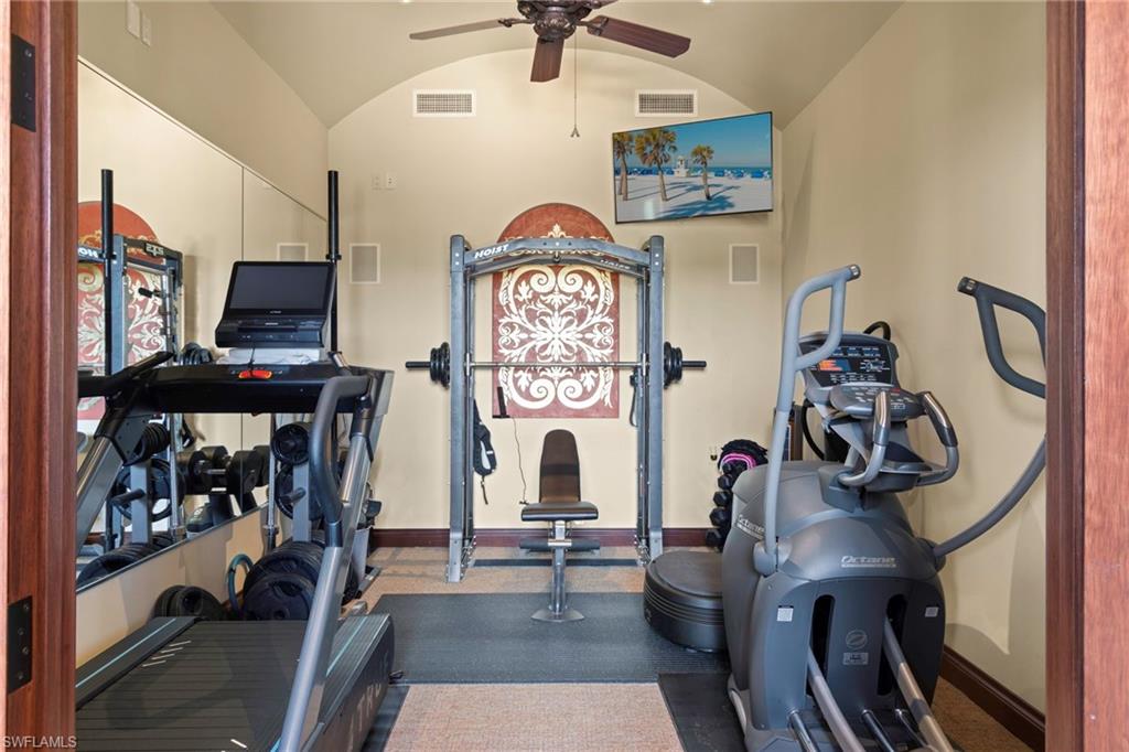 841 Cypress Lake CIR photo 22