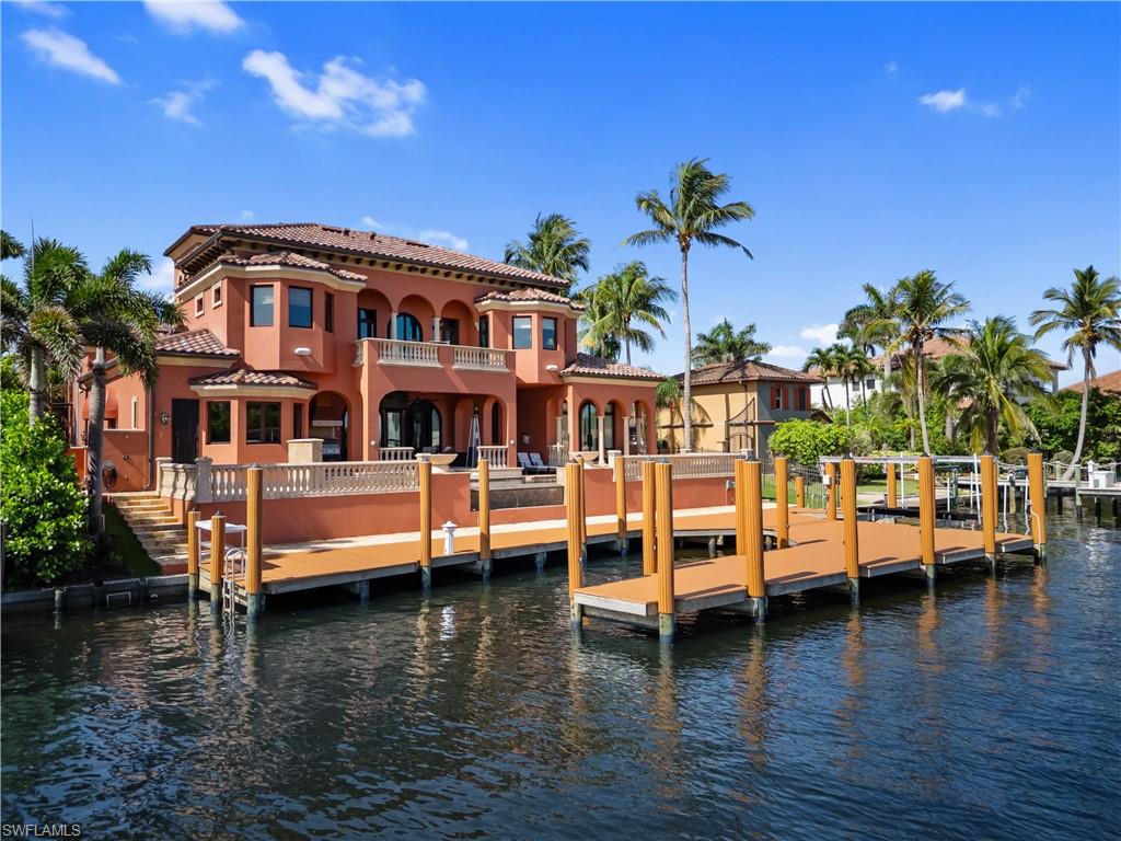 841 Cypress Lake CIR