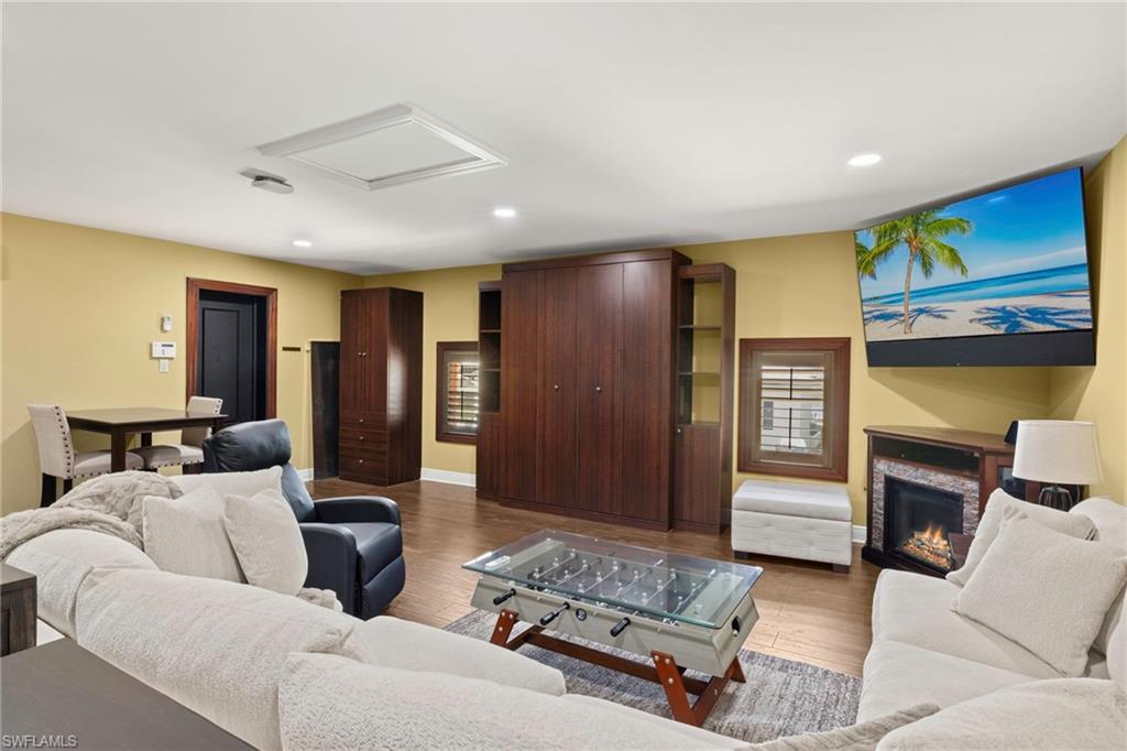 841 Cypress Lake CIR photo 28