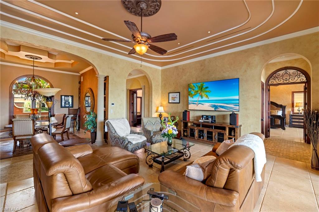 841 Cypress Lake CIR photo 14