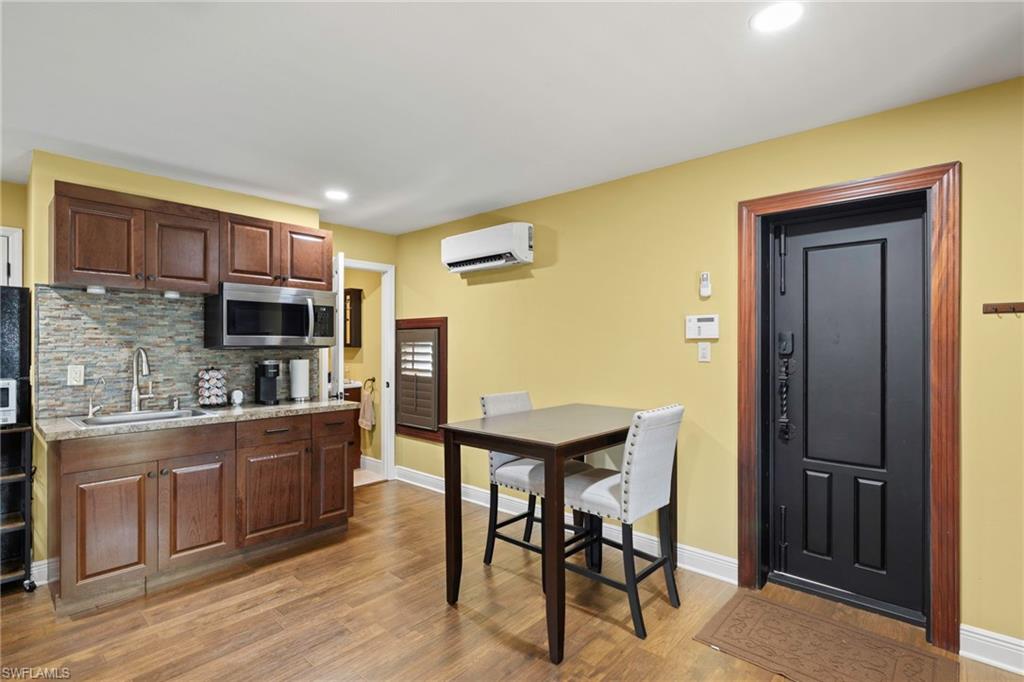 841 Cypress Lake CIR photo 29
