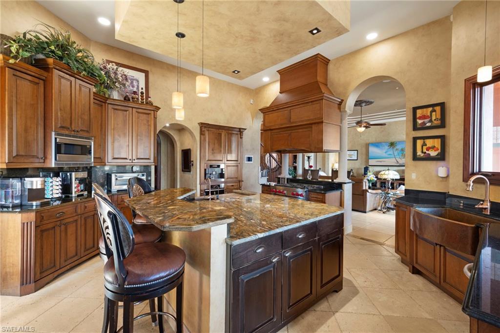 841 Cypress Lake CIR photo 8