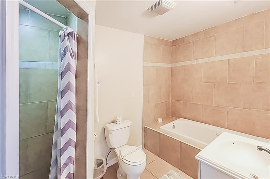 3042 SW 10th PL photo 24