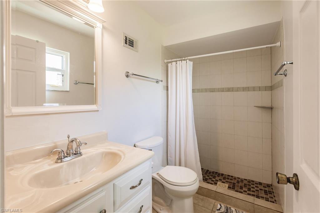 3042 SW 10th PL photo 18