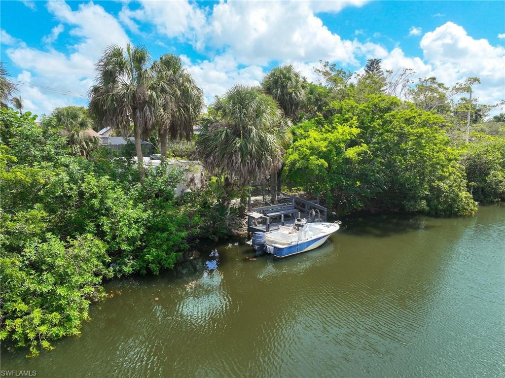 116 Sharwood DR photo 40