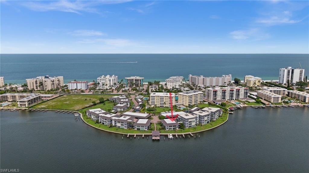 Steps from the Beach directly on Moorings Bay