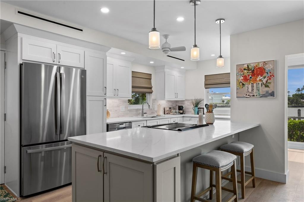 Completely renovated Kitchen.