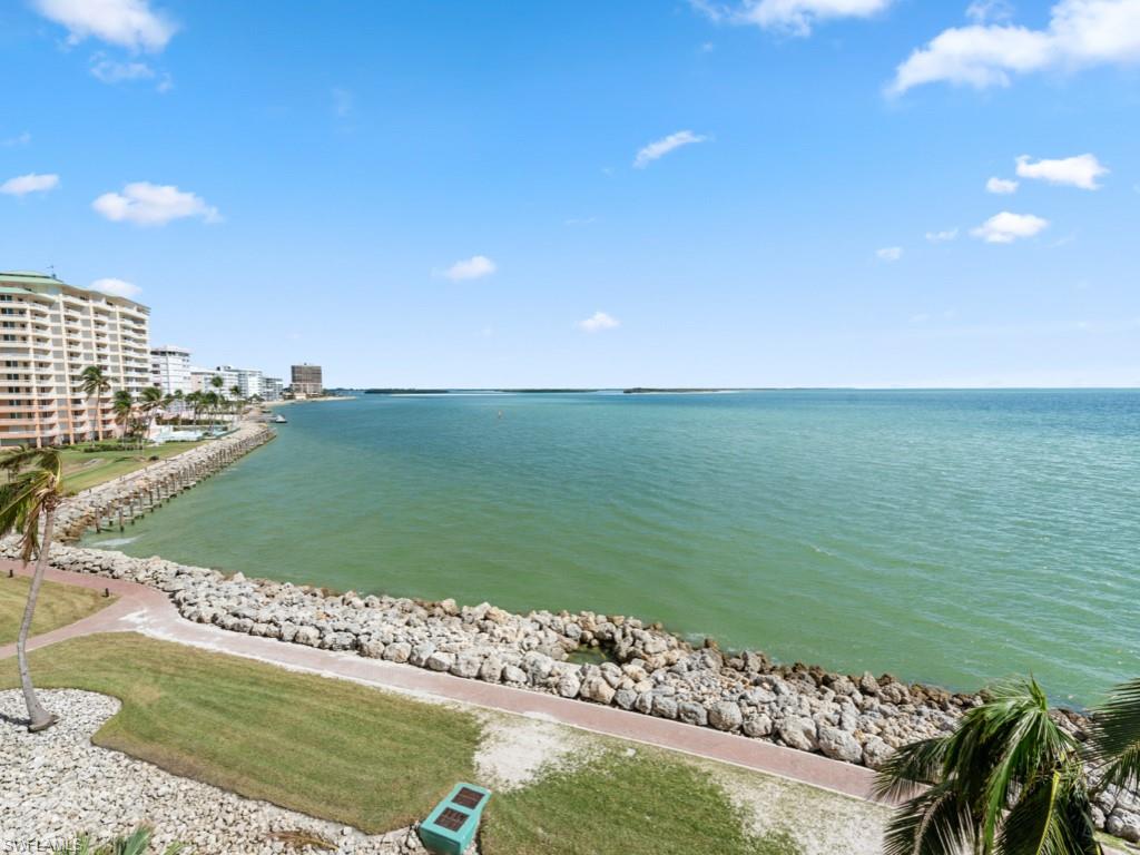 970 Cape Marco DR 402 photo 9