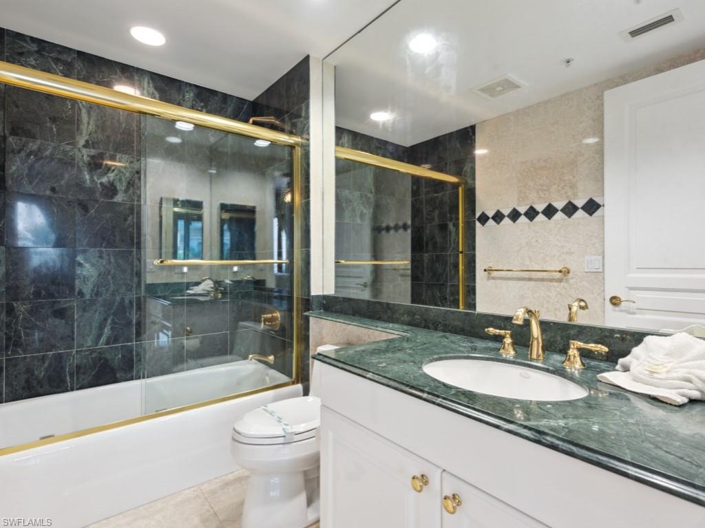 970 Cape Marco DR 402 photo 30
