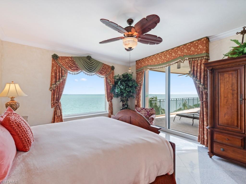 970 Cape Marco DR 402 photo 21