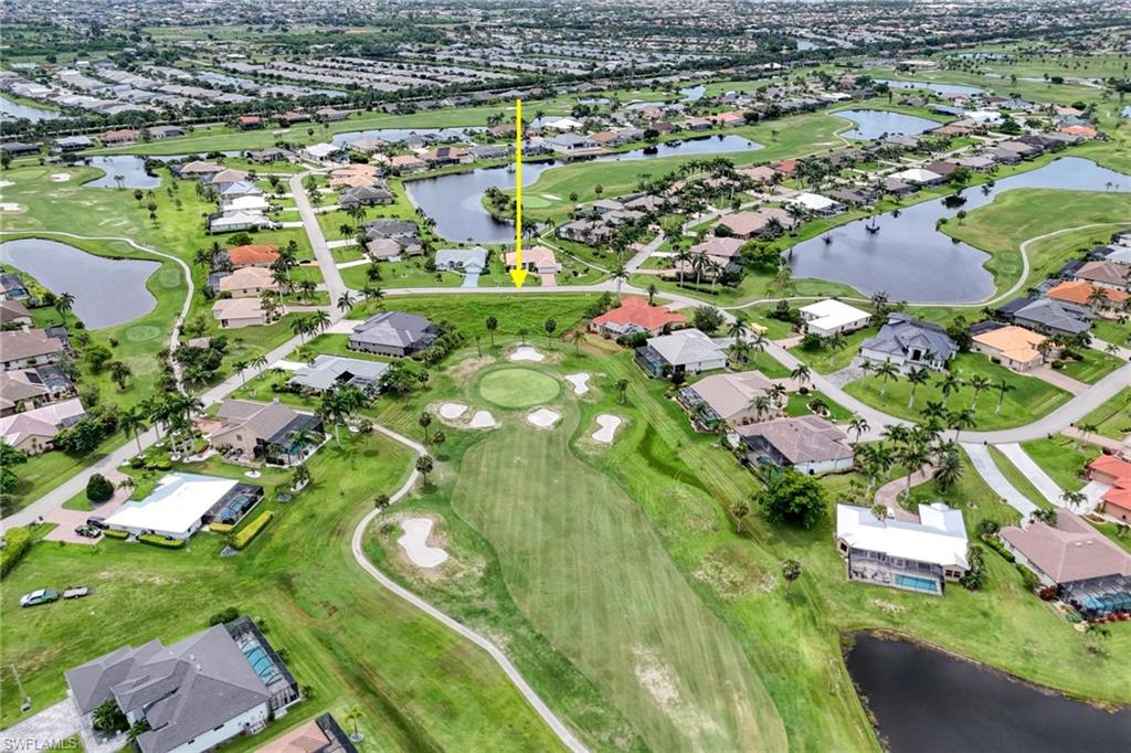 Golf right out your backyard!!