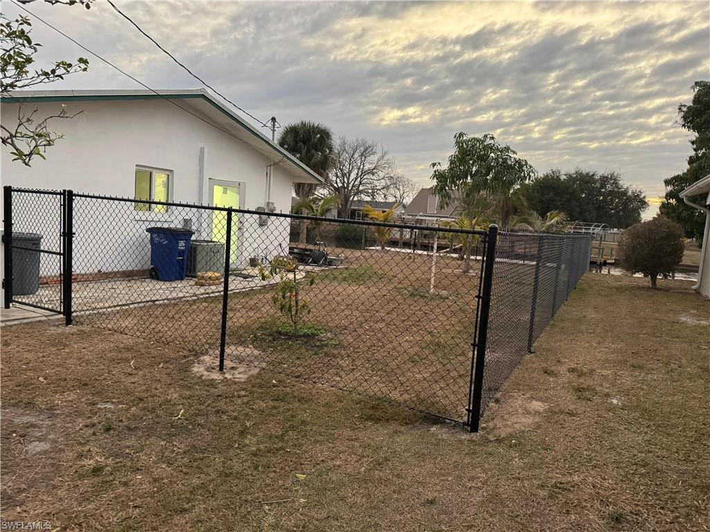 2231 Isle Of Pines AVE photo 20