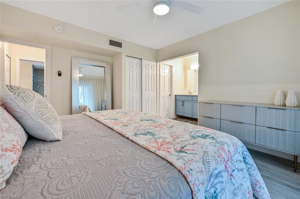 Master bedroom-soothing colors