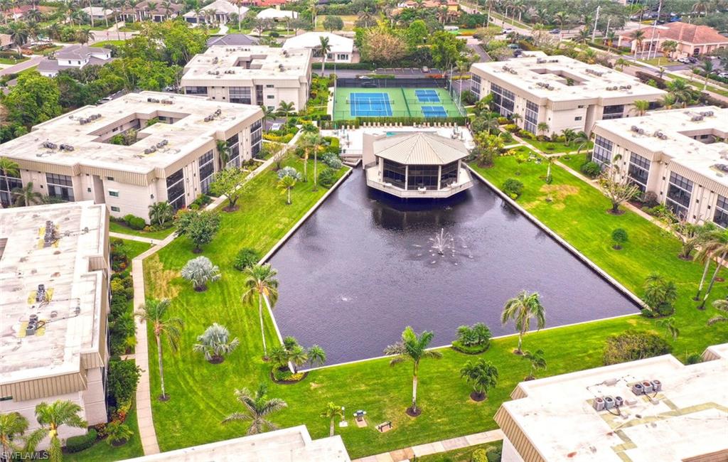 Overview of 11 acres