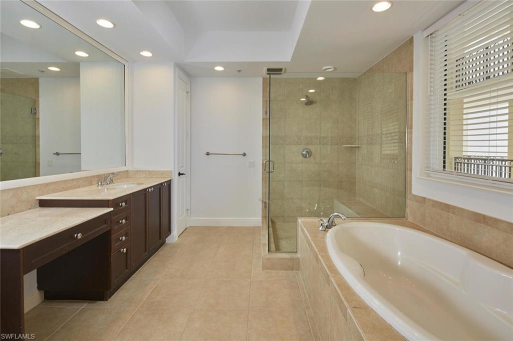 24011 Via Castella DR 2402 photo 10