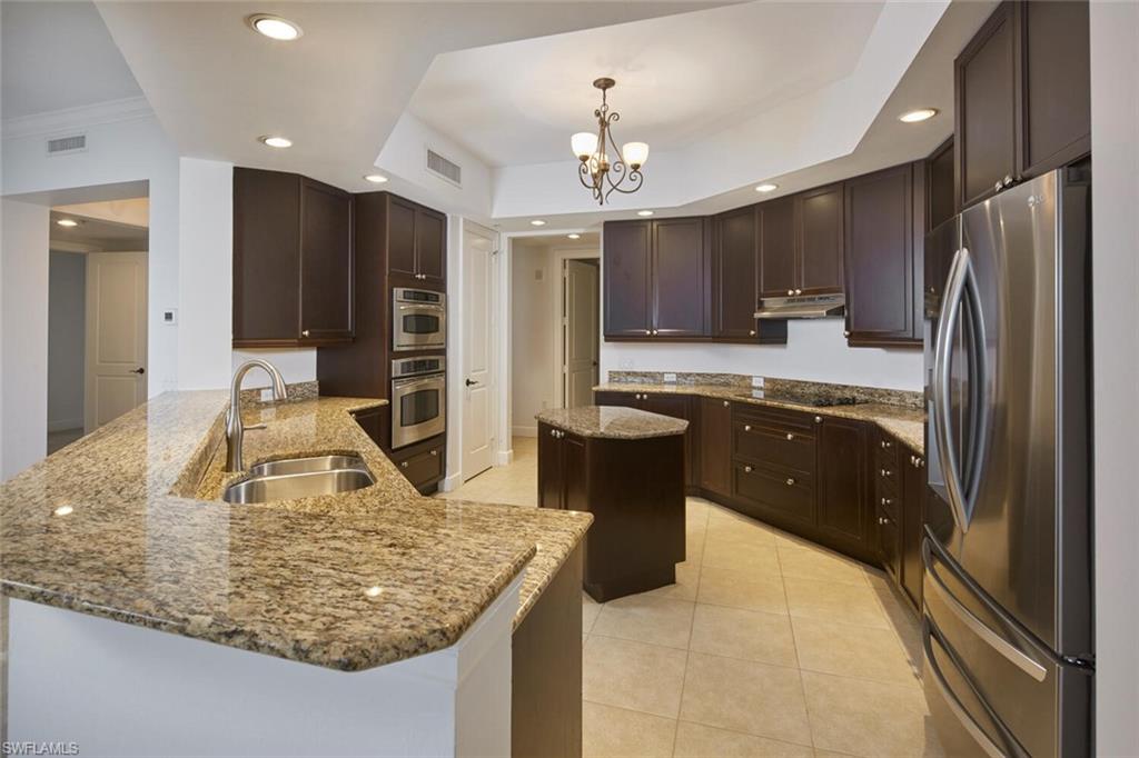 24011 Via Castella DR 2402 photo 8