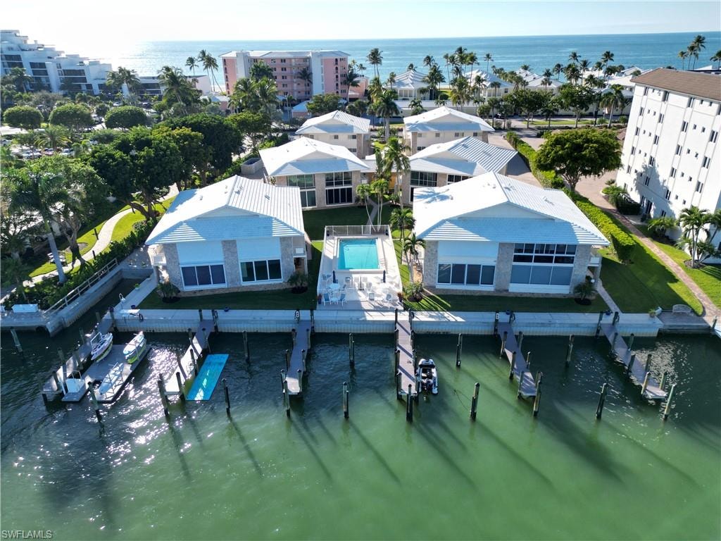 2500 Gulf Shore BLVD N N4