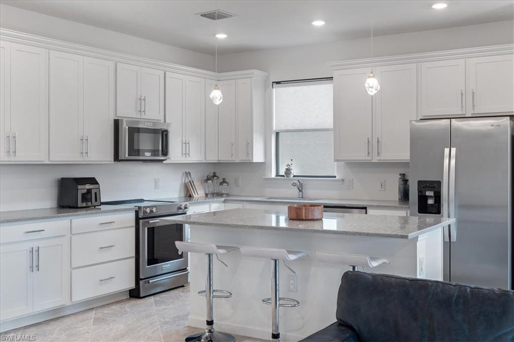 5644 Celebration DR photo 11