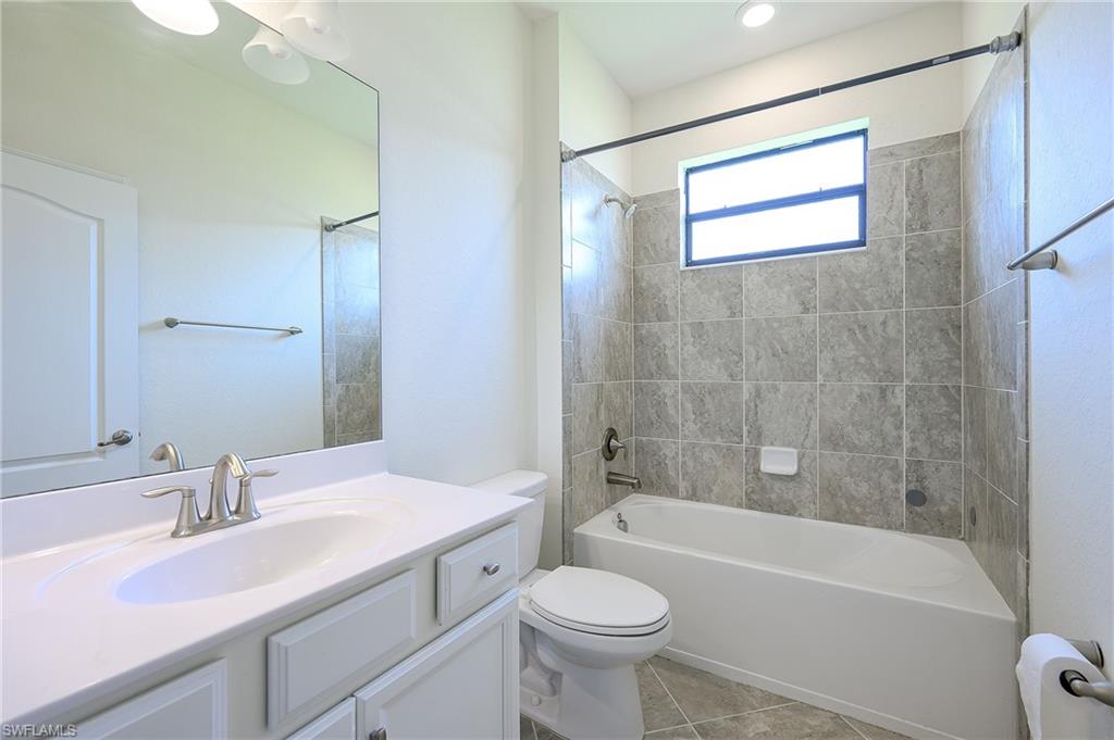 4604 Abaca CIR photo 20