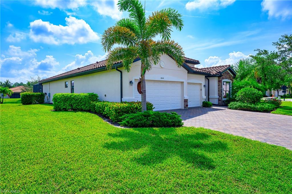 4604 Abaca CIR photo 41