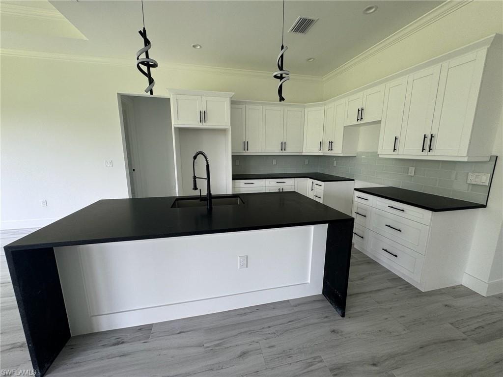 308 Golden Gate BLVD E photo 18