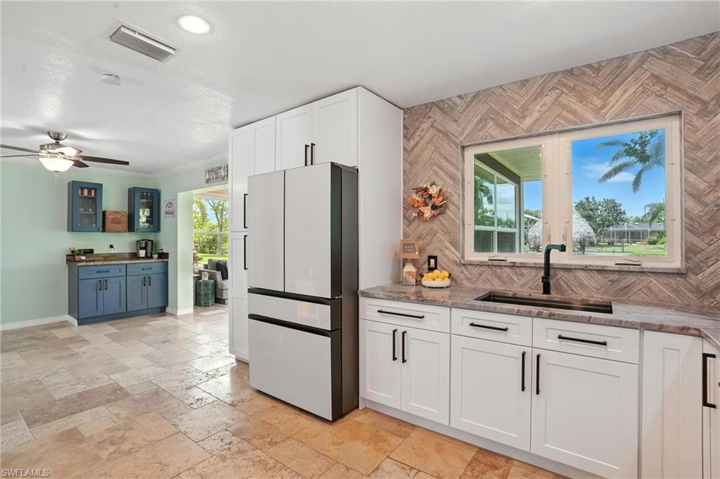 BEAUTIFUL NEW Kitchen w/Water Views & STUNNING BACKSPLASH!