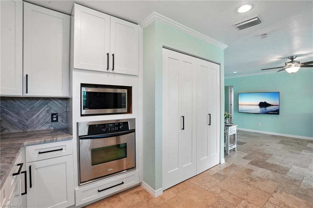 Built In Microwave and Oven!