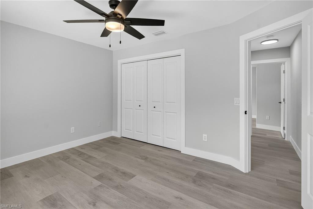 Guest bedroom with ceiling fan