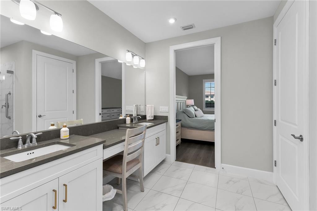 15249 Zeno WAY 102 photo 17