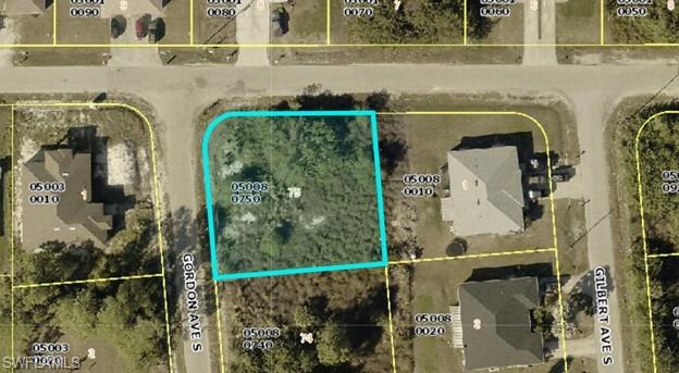 Aerial map of property and surrounding area