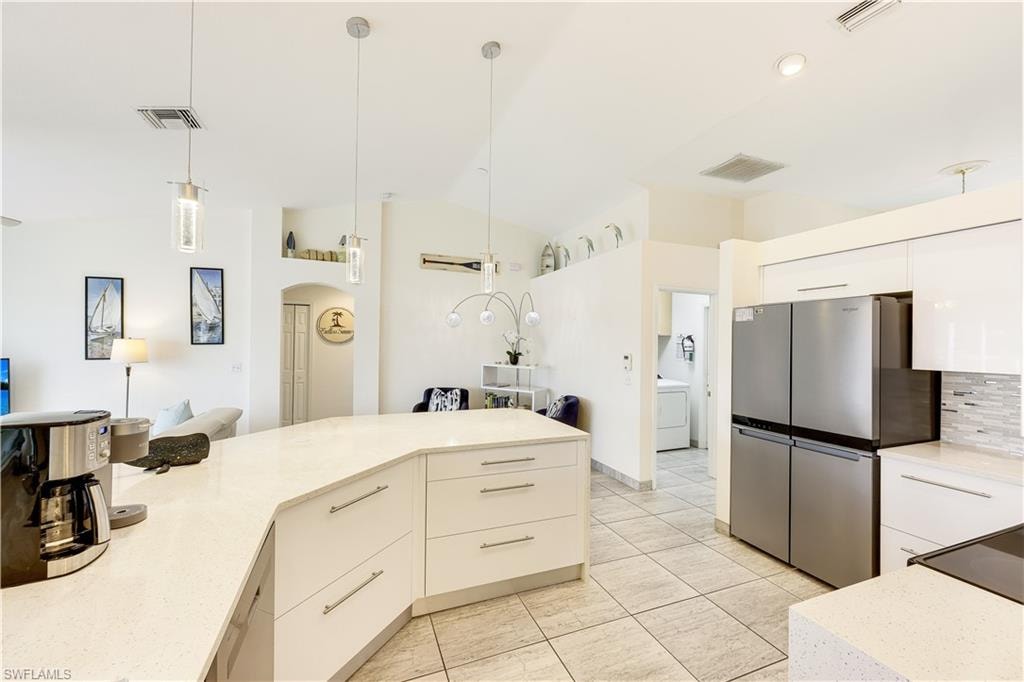 2849 SW 50th TER photo 42