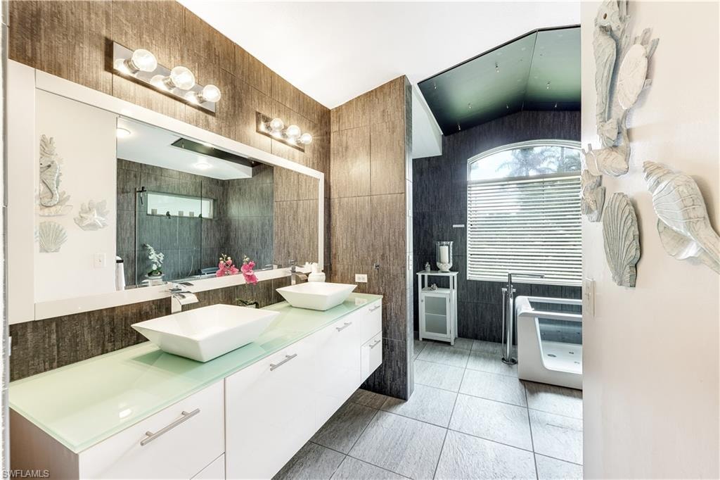 2849 SW 50th TER photo 25