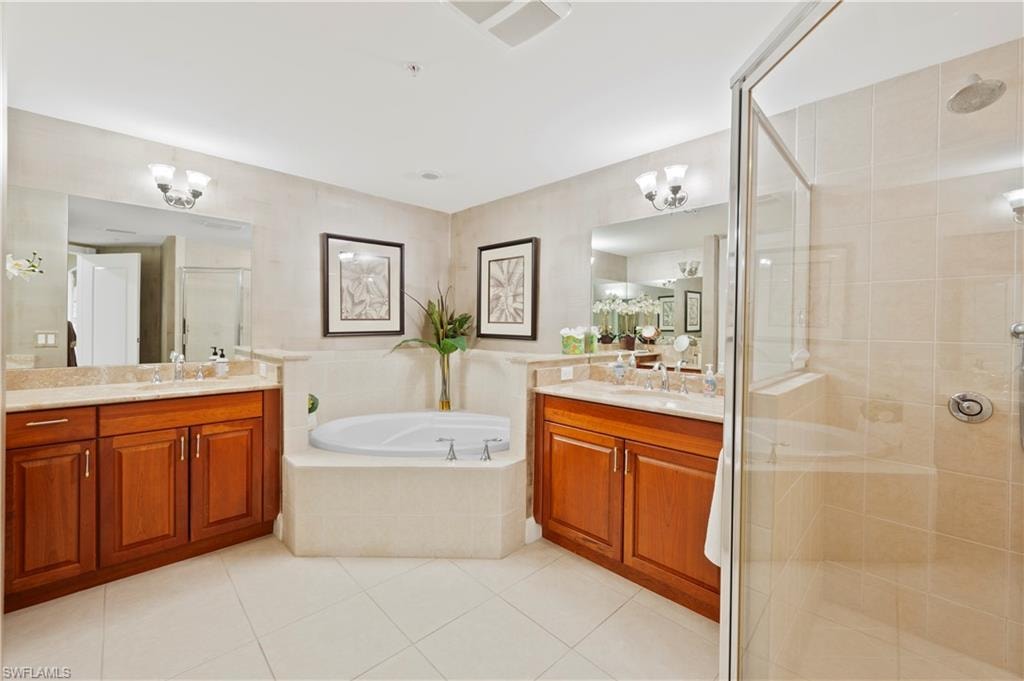 MASTER ENSUITE
