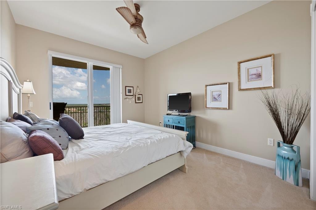 Guest bedroom 1 with Balcony Views!!
