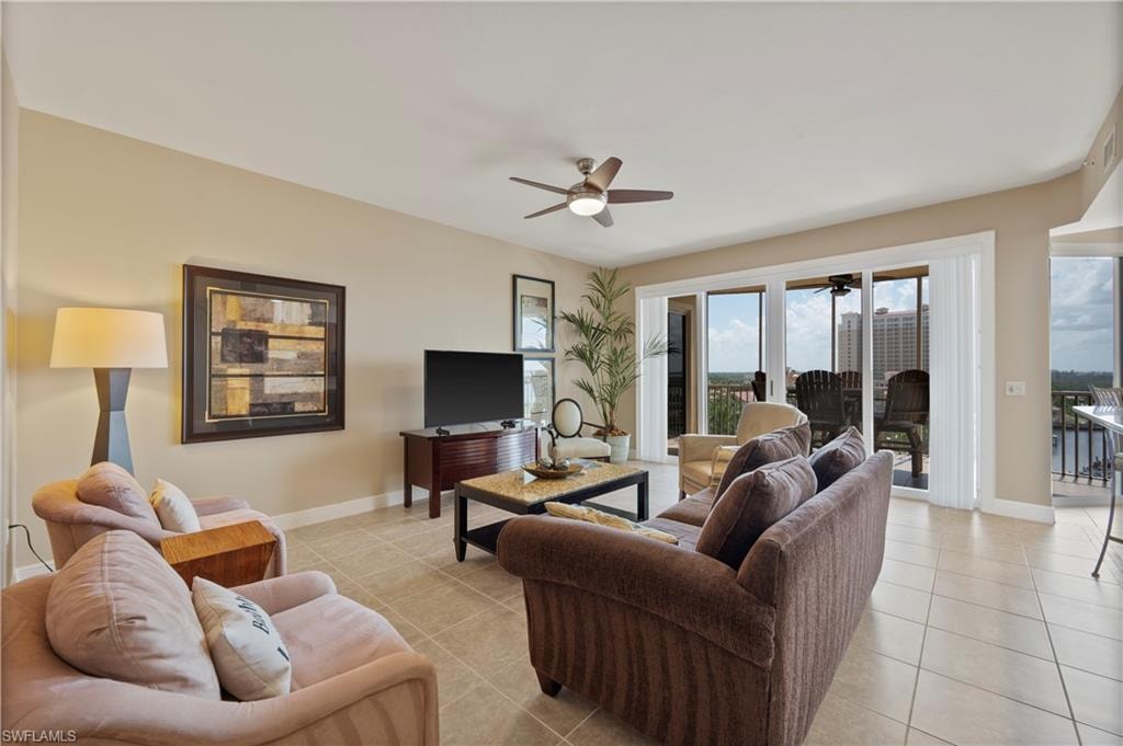 6081 Silver King BLVD 505 photo 7