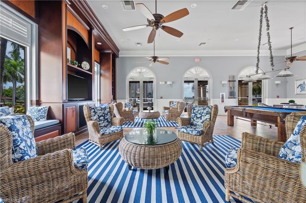 Beautiful Clubhouse!!