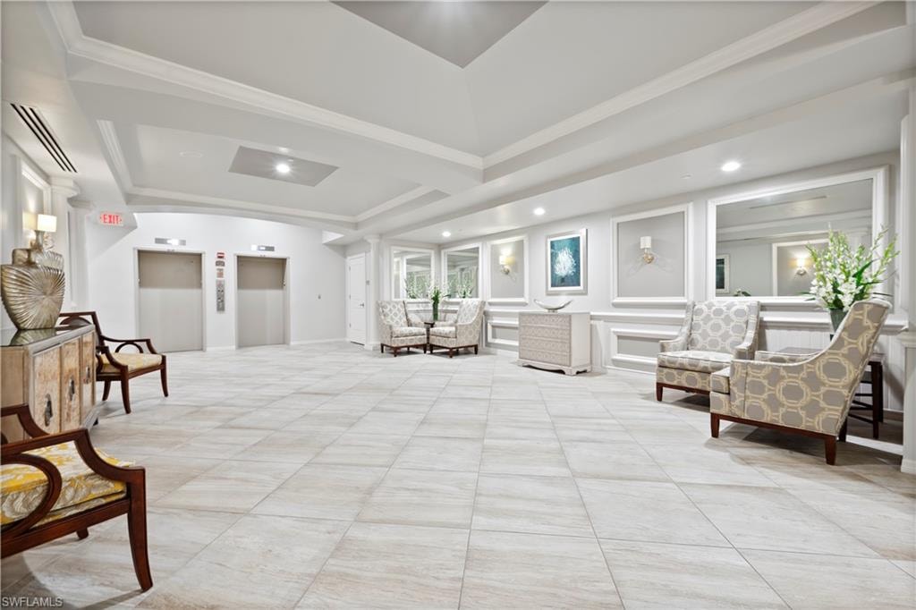 6081 Silver King BLVD 505 photo 31