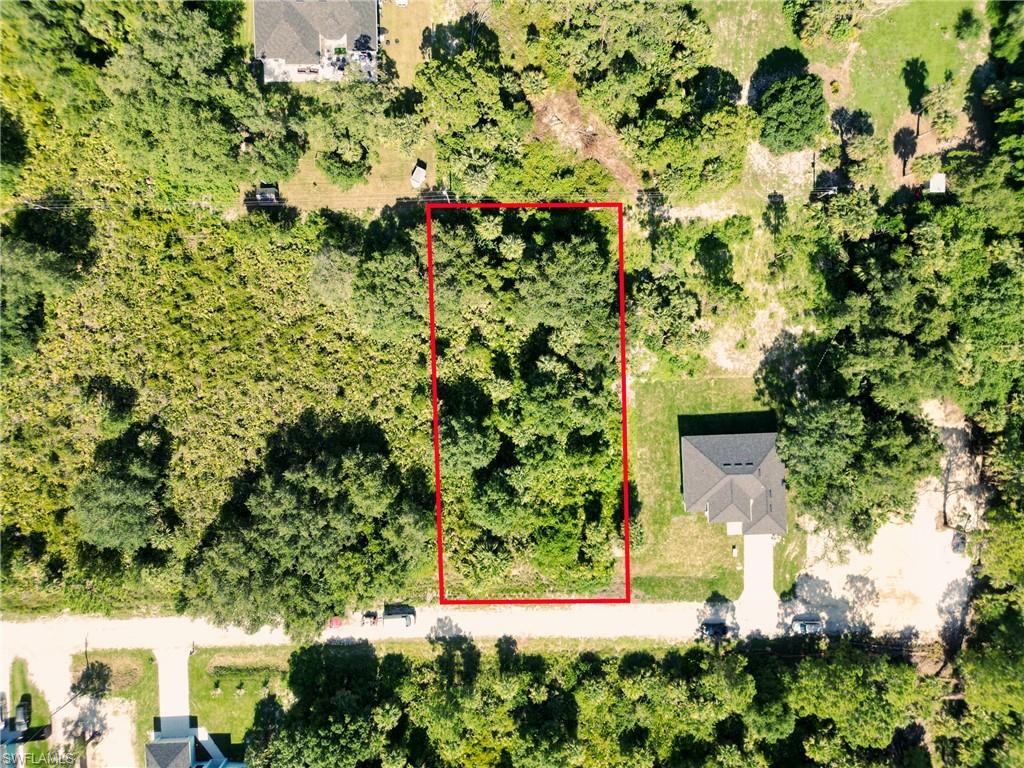 Aerial view of property's location with property boundaries highlighted