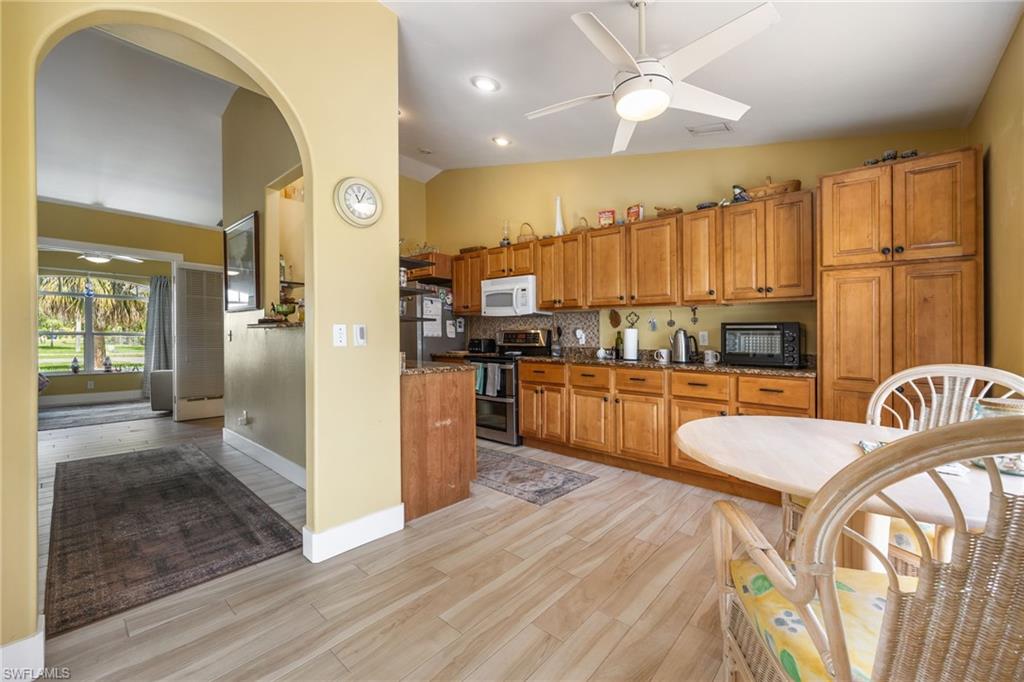 273 Justene CIR photo 19