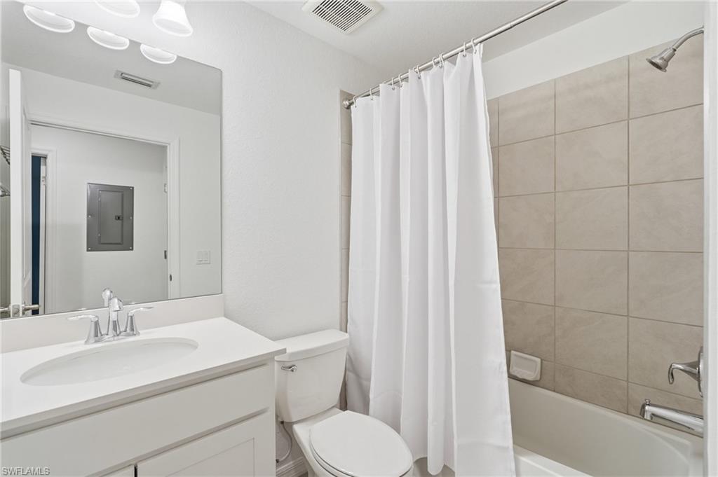 14194 Heritage Landing BLVD 623 photo 19