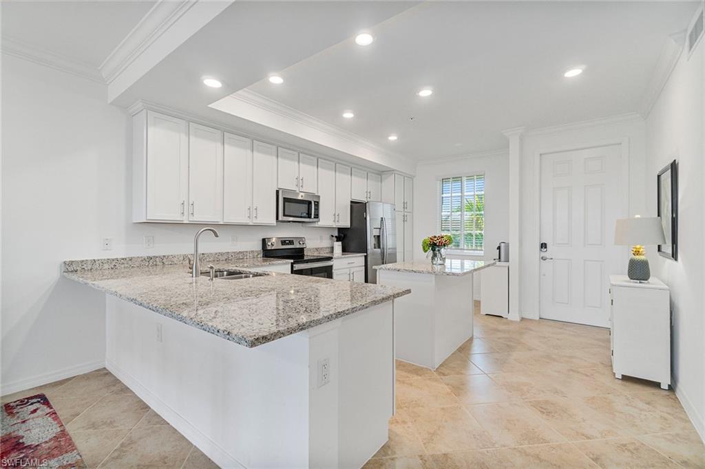 43030 Greenway BLVD 425 photo 8