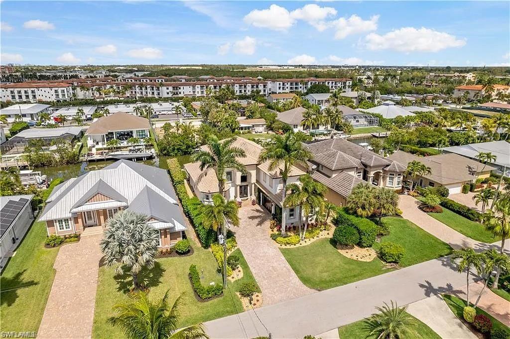 1435 Osprey AVE
