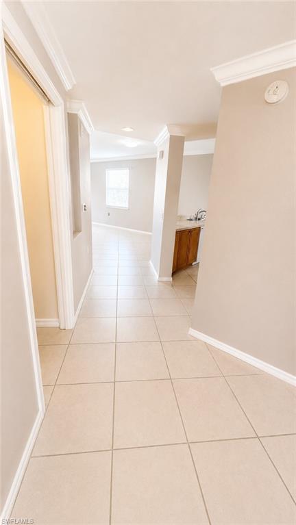 8490 Kingbird LOOP 930