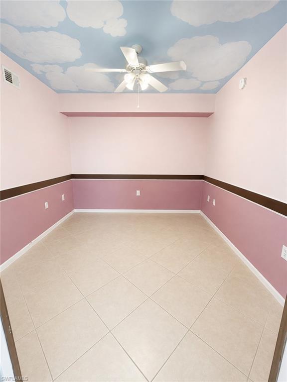 8490 Kingbird LOOP 930 photo 11